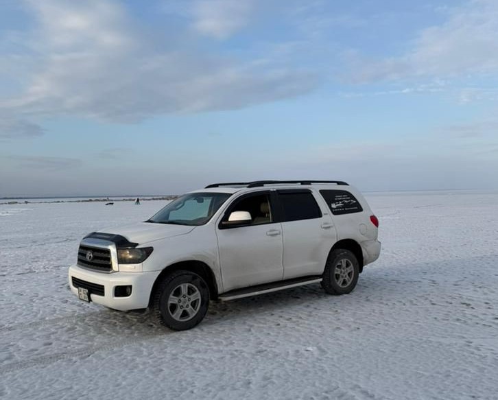 Toyota Sequoia 2008